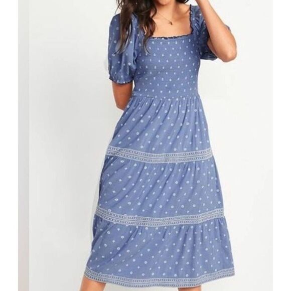 Old Navy Dress Women's Medium Blue Puff Sleeve Smocked Midi Chambray Block Print - Picture 1 of 6